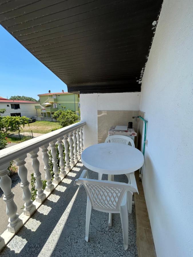 Apartmani Pulic Ulcinj Exteriör bild